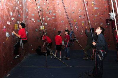 Climbing02.jpg