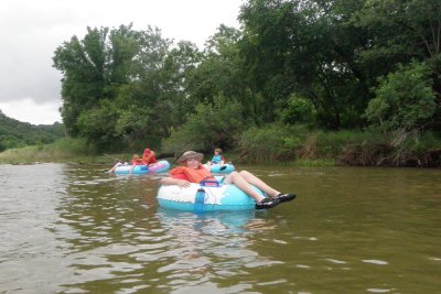 May 2009 Tubing - 14.jpg
