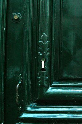Paris Door Green Detail126.jpg