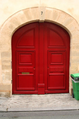 Paris Red Door129.jpg