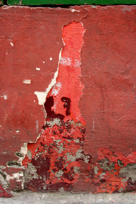 paris_posters_and_graffiti