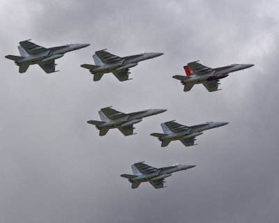 g1/18/679718/3/128982731.L35xHzHV.jpg