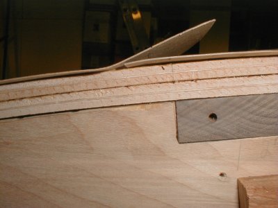 The veneer pieces were overlapped, then cut to form precise seams.  201204_04.jpg