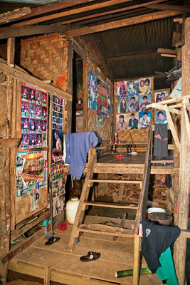 Long-Neck Women Village