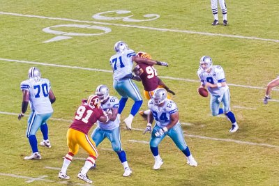 Here is the hold by Dallas tackle Alex Barron (#71) that gave the Redskins the win