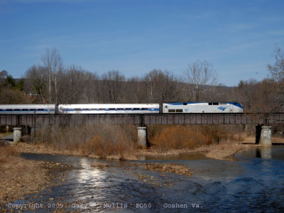 Amtrak at Goshen Va.jpg