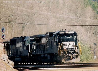 An older GE leads and older EMD on a coal train.jpg
