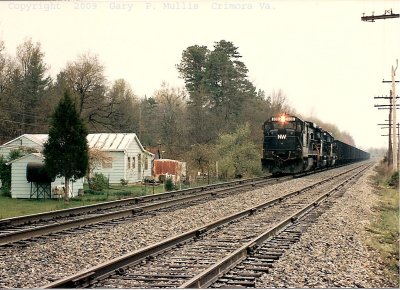 A coal drag at Sampson.jpg