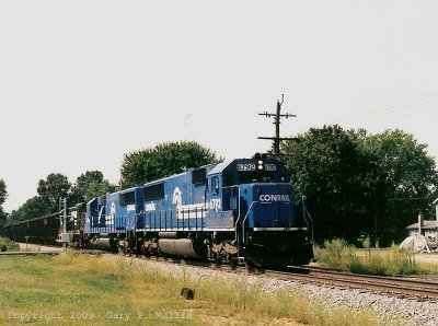 Conrail leaders on a coal train.jpg