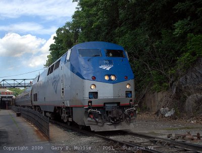 Westbound Amtrak makes a stop at Staunton Va.jpg