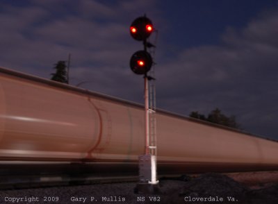 V82 comes off the Cloverdale branch heading to Roanoke the time is 0130.jpg