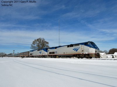 Amtrak getting ready to take the wye and head north at Selma.jpg