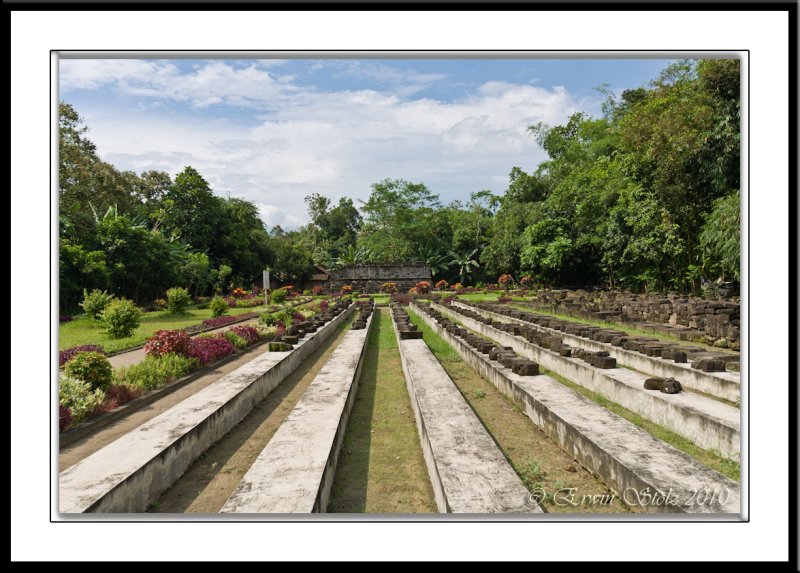 Candi Surowono