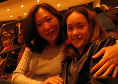 081128_Anna_Madeline_01.JPG