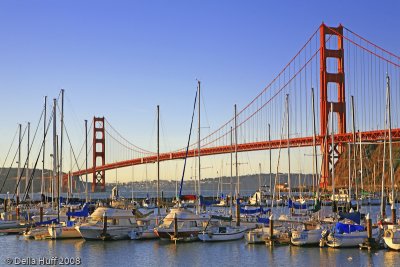 Golden Gate Bridge & Sailboat Harbor