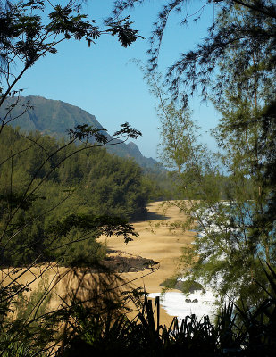 Lumahai Beach