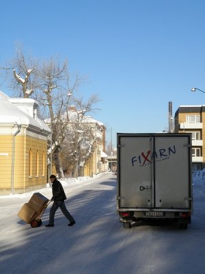 5th PlaceDoor to door deliveryby Perus