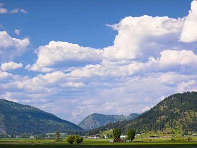 4th Place My Town - and Clouds, tooby: Sharon Engstrom