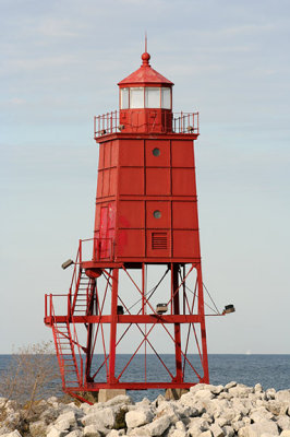 Racine Lighthouse by AJohn