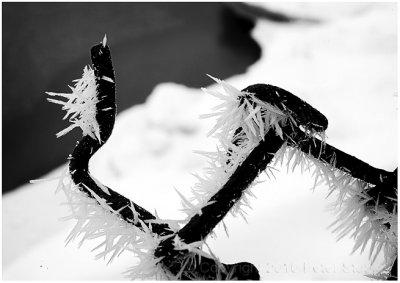 Hoar frost fence, version 3.