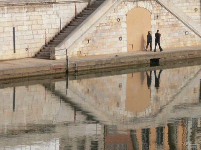 A stroll along the Saone.   (Lyon, France)