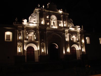 The Cathedral in Antigua at Night.jpg