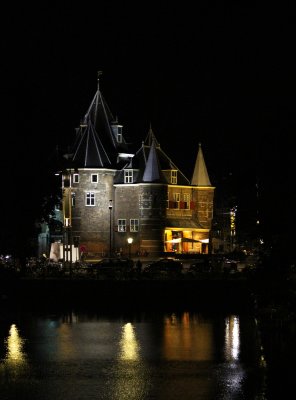 Amsterdam1-deWaag at Night.JPG
