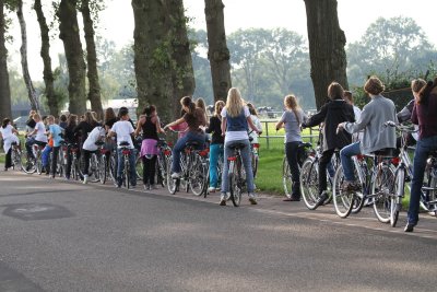 78-Hoge Veluwe-Kids on Bike Trip.JPG