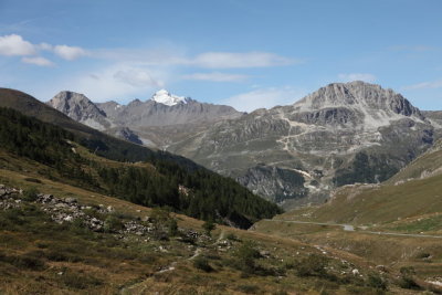 Grande Motte 3656m (behind) and Bellevarde