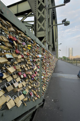 Locks on the Kaiser Wilhelm bridge