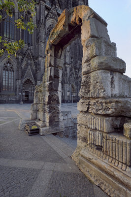 Arch in Koln Dome square