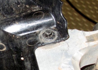 YZ450 Cover Removal2.jpg
