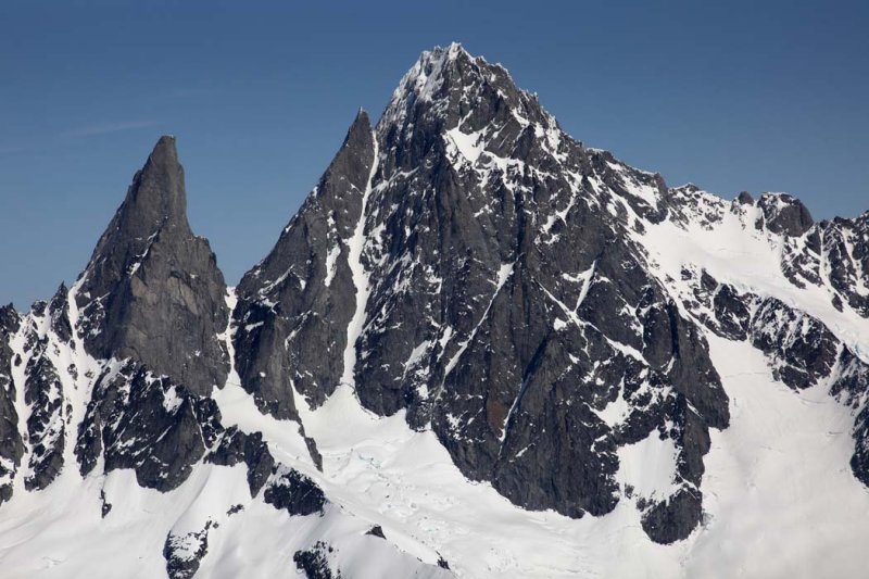 Burkett Needle & Burkett, S/SW Face <br> (Stikine042809--_166.jpg)