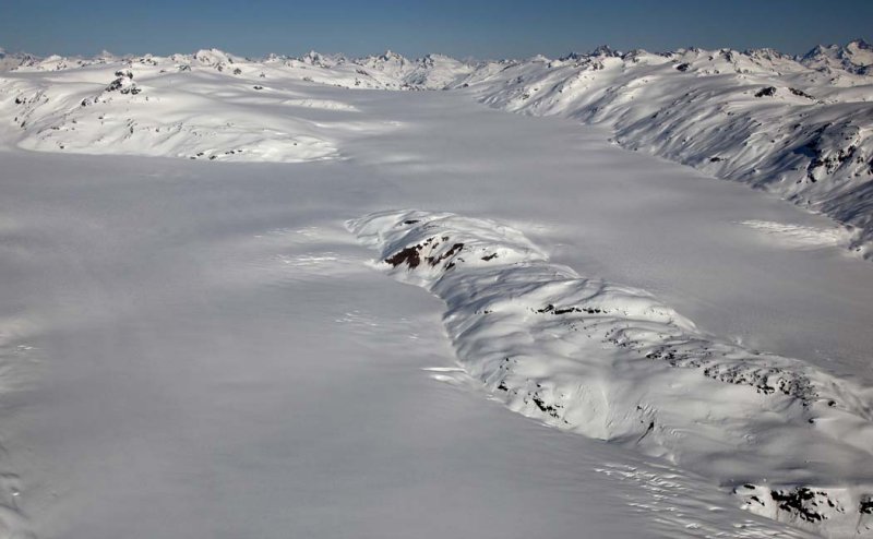 Forrest Kerr (Foreground) & Andrei (R/Center) Glaciers, View WNW <br> (AndreiScud042909--_108.jpg)