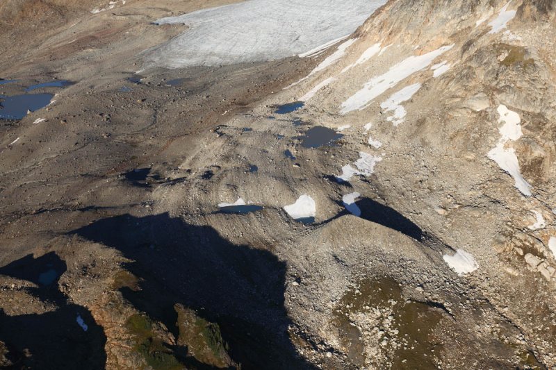 Terminus, White Chuck Glacier <br> (WhitechuckGl101310-021adj.jpg)