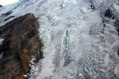 Steamboat Prow & Winthrop Glacier <br> (MRNP091708-_045.jpg)