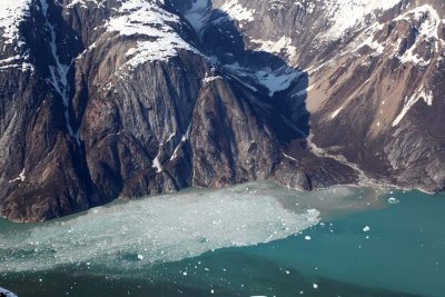 Endicott Arm:  Glacier/Avalanche Debris Below Dawes Glacier  (StikinePM042909--_220.jpg)