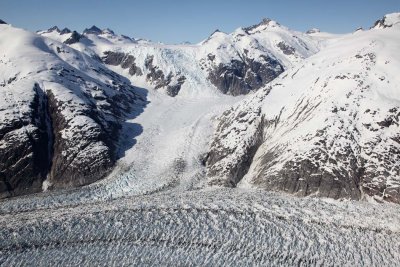 Lower Dawes Glacier (Foreground) & Pk 8095, View N  (StikinePM042909--_247.jpg)