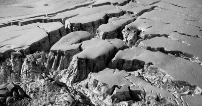 North Canoe Glacier:  Crevasses & Seracs  (NCanoeGl_092712_016-3.jpg)