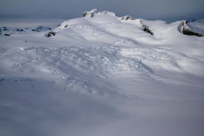 Tisiphone, SE Slopes/Glacier  (Lillooet011508-_1042.jpg)