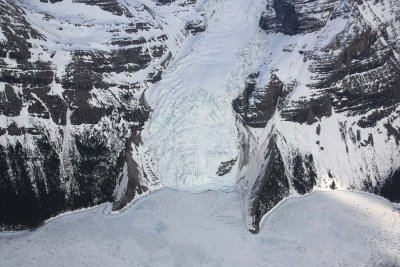 Berg Glacier & Berg Lake  (Robson051508-_404.jpg)