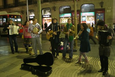 Street musicians on La Rambla