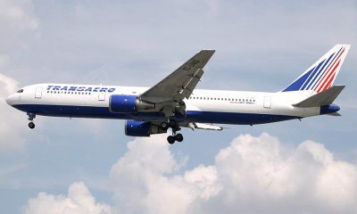 Transaero 767-300 approaching LHR 27R