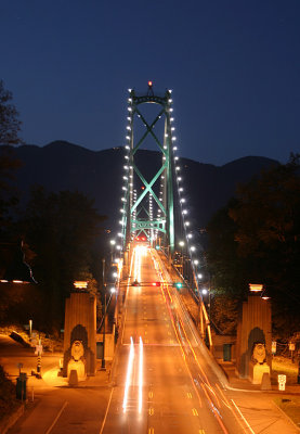Lionsgate Bridge at night