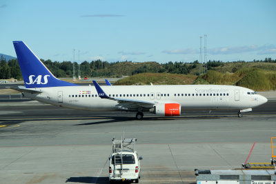 SK 737-800 at OSL