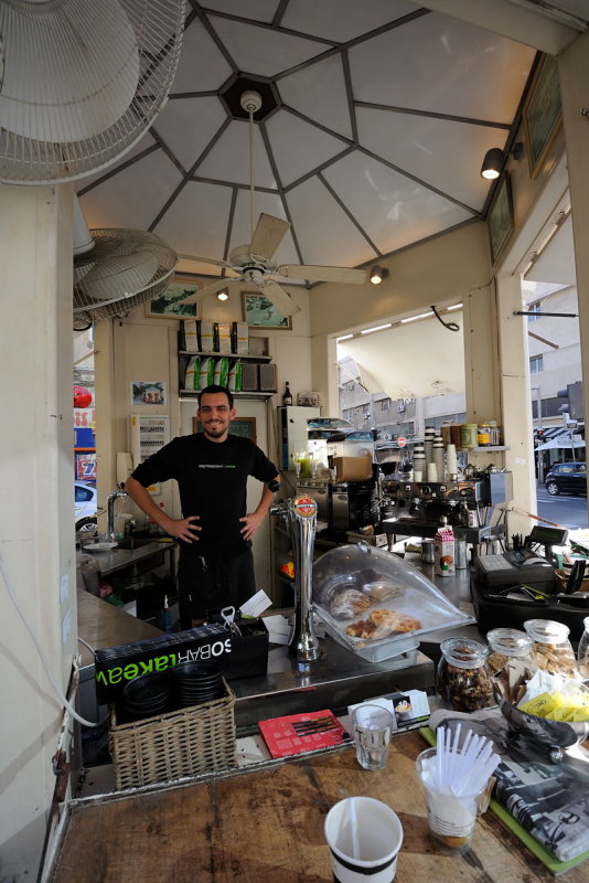 Tel Aviv - Rothschild kiosk turned street cafe