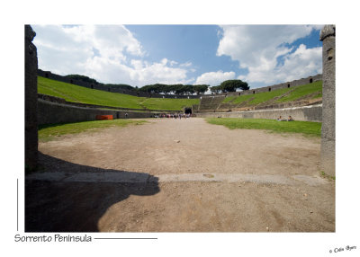 _D2B0817 - Pompeii-ampitheatre.jpg