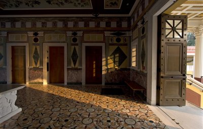 8298gettyvilla.jpg