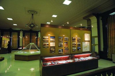 Former Hokkaido Government Office (Akarenga)