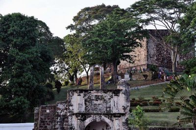 A Famosa & St. Paul